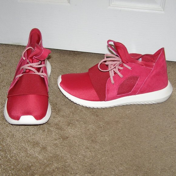 NEW size 8.5 ADIDAS Tubular Ladies Sneakers - Picture 2 of 13